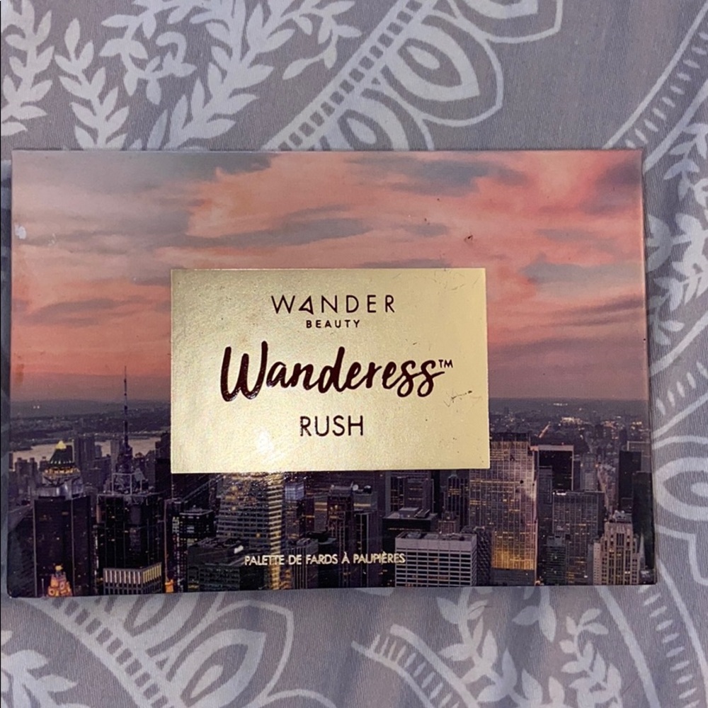 Wanderess Rush Eye Shadow Pallet